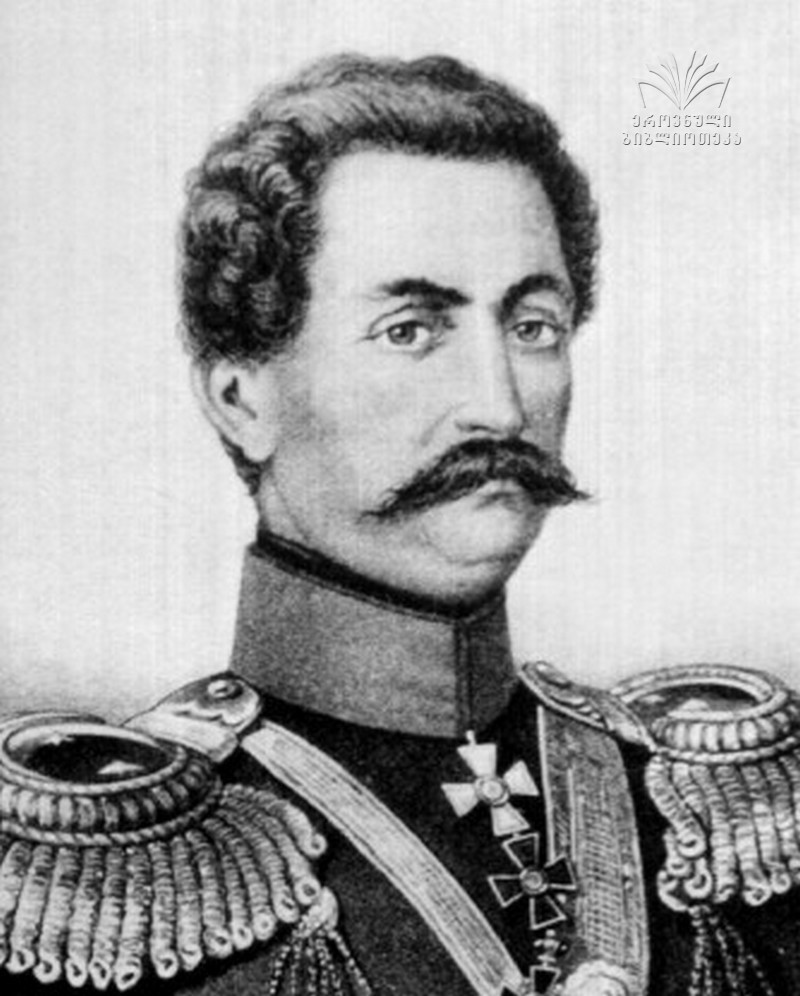 იასონ ჭავჭავაძე ივანეს ძე  1804-57წწ გარდ. 53 წლის. რუსეთის არმიის გენერალ-მაიორი, რუსეთ-ოსმლეთის ომის დროს მონაწილეობდა ყარსის, ახალქალაქის, ახალციხის, არზრუმის და ოსმალეთის სხვა ციხესიმაგრეთა აღებაში, დაბ. სოფ. წინანადალი, თელავი